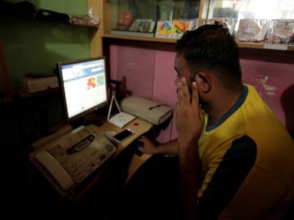 Internet slowdown in Pakistan raises concerns of government suppression, threatens economy | Internet slowdown in Pakistan raises concerns of government suppression, threatens economy Internet slowdown in Pakistan raises concerns of government suppression, threatens economy | Internet slowdown in Pakistan raises concerns of government suppression, threatens economy