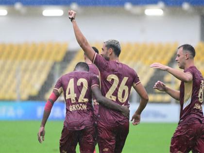 Bhausaheb Bandodkar Trophy: FC Goa breeze past Sporting Clube de Goa | Bhausaheb Bandodkar Trophy: FC Goa breeze past Sporting Clube de Goa Bhausaheb Bandodkar Trophy: FC Goa breeze past Sporting Clube de Goa | Bhausaheb Bandodkar Trophy: FC Goa breeze past Sporting Clube de Goa