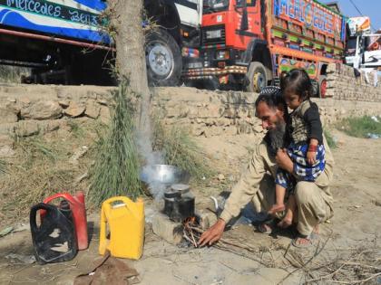 Pakistan minister says Afghani repatriation to continue | Pakistan minister says Afghani repatriation to continue Pakistan minister says Afghani repatriation to continue | Pakistan minister says Afghani repatriation to continue
