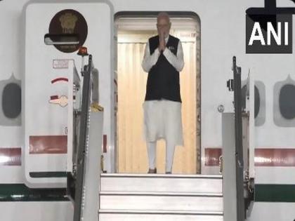 PM Modi arrives in Delhi after concluding his visit to Singapore, Brunei | PM Modi arrives in Delhi after concluding his visit to Singapore, Brunei PM Modi arrives in Delhi after concluding his visit to Singapore, Brunei | PM Modi arrives in Delhi after concluding his visit to Singapore, Brunei