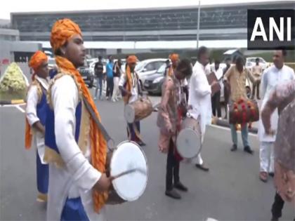 Grand welcome awaits Indian para athletes after record breaking campaign in Paris | Grand welcome awaits Indian para athletes after record breaking campaign in Paris Grand welcome awaits Indian para athletes after record breaking campaign in Paris | Grand welcome awaits Indian para athletes after record breaking campaign in Paris