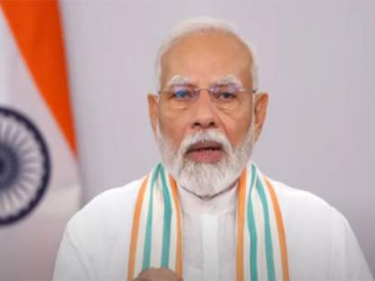 PM Modi asks automakers to work on greener, cleaner mobility, says industry will drive economic growth | PM Modi asks automakers to work on greener, cleaner mobility, says industry will drive economic growth