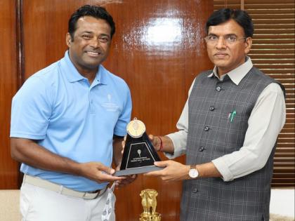Union Sports Minister Mansukh Mandaviya meets India tennis legend Leander Paes | Union Sports Minister Mansukh Mandaviya meets India tennis legend Leander Paes