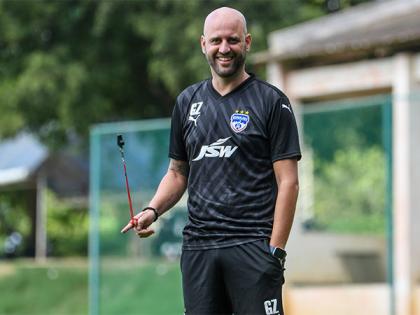 Zaragoza issues rallying cry to city as football action returns to Bengaluru | Zaragoza issues rallying cry to city as football action returns to Bengaluru Zaragoza issues rallying cry to city as football action returns to Bengaluru | Zaragoza issues rallying cry to city as football action returns to Bengaluru