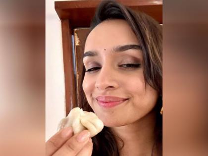 "Ek saal ka modak quota done": Shraddha Kapoor concludes 10 day long Ganesh Chaturthi festival | "Ek saal ka modak quota done": Shraddha Kapoor concludes 10 day long Ganesh Chaturthi festival "Ek saal ka modak quota done": Shraddha Kapoor concludes 10 day long Ganesh Chaturthi festival | "Ek saal ka modak quota done": Shraddha Kapoor concludes 10 day long Ganesh Chaturthi festival