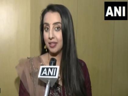 Actor Sanjjanaa Galrani meets Karnataka State Women's Commission to request formation of SWAA | Actor Sanjjanaa Galrani meets Karnataka State Women's Commission to request formation of SWAA Actor Sanjjanaa Galrani meets Karnataka State Women's Commission to request formation of SWAA | Actor Sanjjanaa Galrani meets Karnataka State Women's Commission to request formation of SWAA