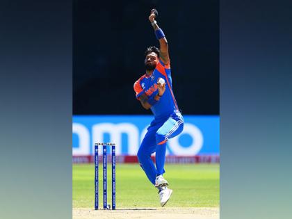 Hardik Pandya practices with red-ball, raises buzz over potential Test cricket return | Hardik Pandya practices with red-ball, raises buzz over potential Test cricket return