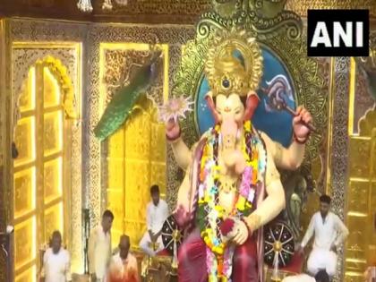Lalbaugcha Raja Receives Hefty Donations of Cash and Gold During 10-Day Ganeshotsav | Lalbaugcha Raja Receives Hefty Donations of Cash and Gold During 10-Day Ganeshotsav Lalbaugcha Raja Receives Hefty Donations of Cash and Gold During 10-Day Ganeshotsav | Lalbaugcha Raja Receives Hefty Donations of Cash and Gold During 10-Day Ganeshotsav