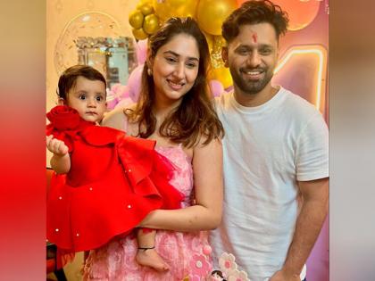 Rahul Vaidya, Disha Parmar celebrate 1st birthday of their daughter | Rahul Vaidya, Disha Parmar celebrate 1st birthday of their daughter Rahul Vaidya, Disha Parmar celebrate 1st birthday of their daughter | Rahul Vaidya, Disha Parmar celebrate 1st birthday of their daughter