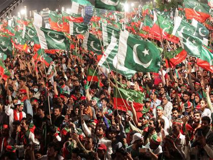 Pakistan: Imran Khan's party withdraws plea seeking permission to hold rally in Rawalpindi tomorrow | Pakistan: Imran Khan's party withdraws plea seeking permission to hold rally in Rawalpindi tomorrow Pakistan: Imran Khan's party withdraws plea seeking permission to hold rally in Rawalpindi tomorrow | Pakistan: Imran Khan's party withdraws plea seeking permission to hold rally in Rawalpindi tomorrow