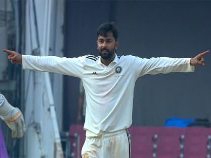 Irani Cup: Rest of India stays in hunt against Mumbai; Saransh, Easwaran, Jurel shine | Irani Cup: Rest of India stays in hunt against Mumbai; Saransh, Easwaran, Jurel shine