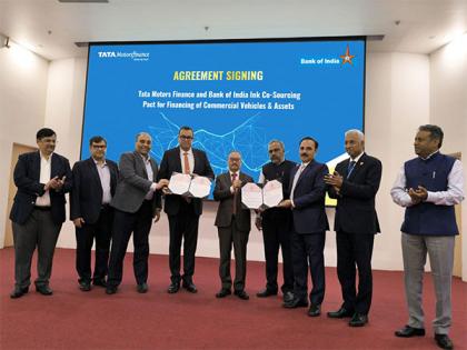 Tata Motors Finance and Bank of India Ink Co-Sourcing Pact for Financing of Commercial Vehicles | Tata Motors Finance and Bank of India Ink Co-Sourcing Pact for Financing of Commercial Vehicles Tata Motors Finance and Bank of India Ink Co-Sourcing Pact for Financing of Commercial Vehicles | Tata Motors Finance and Bank of India Ink Co-Sourcing Pact for Financing of Commercial Vehicles