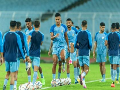 Football crazy Nam Dinh ready for India-Vietnam fierce friendly | Football crazy Nam Dinh ready for India-Vietnam fierce friendly Football crazy Nam Dinh ready for India-Vietnam fierce friendly | Football crazy Nam Dinh ready for India-Vietnam fierce friendly