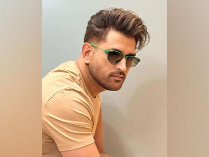 MS Dhoni sets internet on fire with new haircut, see pics | MS Dhoni sets internet on fire with new haircut, see pics MS Dhoni sets internet on fire with new haircut, see pics | MS Dhoni sets internet on fire with new haircut, see pics
