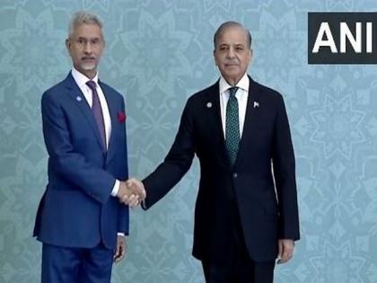 Pakistan PM Shehbaz Sharif welcomes Jaishankar at SCO Summit | Pakistan PM Shehbaz Sharif welcomes Jaishankar at SCO Summit