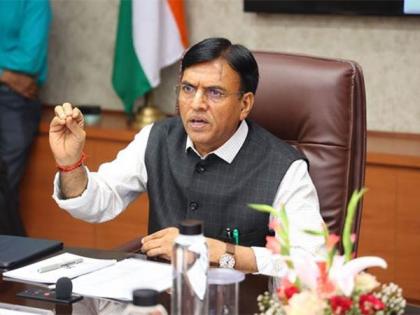 Mansukh Mandaviya urges youth to apply for National Youth Award 2022-23 | Mansukh Mandaviya urges youth to apply for National Youth Award 2022-23 Mansukh Mandaviya urges youth to apply for National Youth Award 2022-23 | Mansukh Mandaviya urges youth to apply for National Youth Award 2022-23