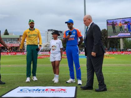 2nd T20I: South Africa once again win toss, opt to field against India, Reeza Hendricks returns for hosts | 2nd T20I: South Africa once again win toss, opt to field against India, Reeza Hendricks returns for hosts
