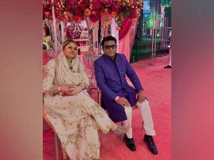 Oscar winner AR Rahman, wife Saira part ways after nearly 30 years | Oscar winner AR Rahman, wife Saira part ways after nearly 30 years Oscar winner AR Rahman, wife Saira part ways after nearly 30 years | Oscar winner AR Rahman, wife Saira part ways after nearly 30 years