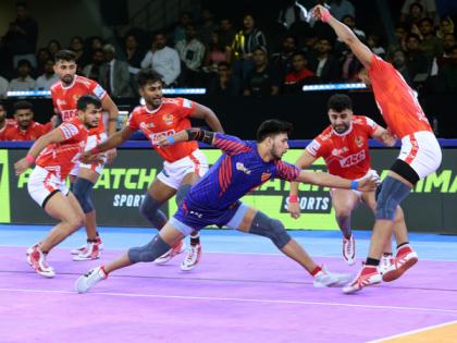 Thrilling clash between Dabang Delhi KC and Gujarat Giants ends in hard-fought draw | Thrilling clash between Dabang Delhi KC and Gujarat Giants ends in hard-fought draw