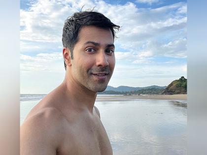 Varun Dhawan flaunts chiseled body in latest post, check it out! | Varun Dhawan flaunts chiseled body in latest post, check it out! Varun Dhawan flaunts chiseled body in latest post, check it out! | Varun Dhawan flaunts chiseled body in latest post, check it out!