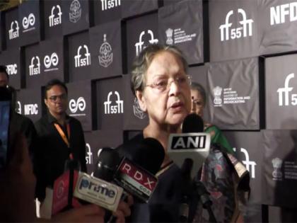 Rakhee Gulzar makes a grand comeback at IFFI 2024, reacts on 'Karan Arjun' re-release | Rakhee Gulzar makes a grand comeback at IFFI 2024, reacts on 'Karan Arjun' re-release Rakhee Gulzar makes a grand comeback at IFFI 2024, reacts on 'Karan Arjun' re-release | Rakhee Gulzar makes a grand comeback at IFFI 2024, reacts on 'Karan Arjun' re-release
