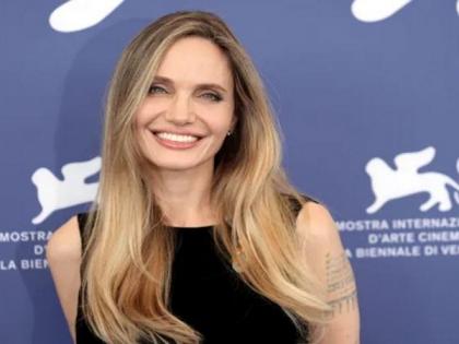 Here Is Why Angelina Jolie Went Barefoot On 'The Tonight Show' - Www ...