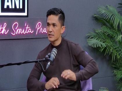 Sunil Chhetri heaps praise on Virat Kohli, says "He's genuinely somebody who's a nice guy" | Sunil Chhetri heaps praise on Virat Kohli, says "He's genuinely somebody who's a nice guy" Sunil Chhetri heaps praise on Virat Kohli, says "He's genuinely somebody who's a nice guy" | Sunil Chhetri heaps praise on Virat Kohli, says "He's genuinely somebody who's a nice guy"