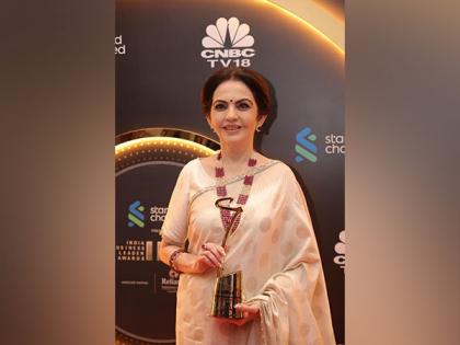 Nita Ambani Honoured With 'Outstanding Contribution To Brand India' At ...