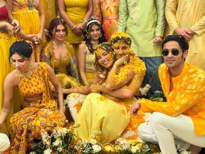 Anurag Kashyap shares adorable picture from his daughter Aaliyah Kashyap's haldi ceremony | Anurag Kashyap shares adorable picture from his daughter Aaliyah Kashyap's haldi ceremony Anurag Kashyap shares adorable picture from his daughter Aaliyah Kashyap's haldi ceremony | Anurag Kashyap shares adorable picture from his daughter Aaliyah Kashyap's haldi ceremony