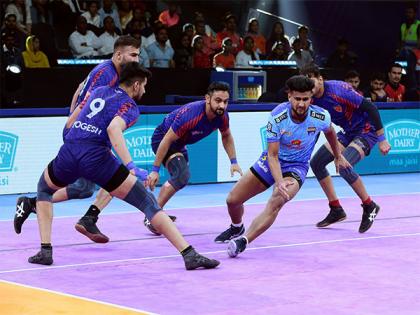 Pro Kabaddi League: Dabang Delhi KC reach playoffs with 22-point win over Bengal Warriorz | Pro Kabaddi League: Dabang Delhi KC reach playoffs with 22-point win over Bengal Warriorz Pro Kabaddi League: Dabang Delhi KC reach playoffs with 22-point win over Bengal Warriorz | Pro Kabaddi League: Dabang Delhi KC reach playoffs with 22-point win over Bengal Warriorz
