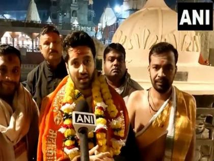 Utkarsh Sharma visits Ujjain's Mahakaleshwar Temple, attends Bhasma Aarti | Utkarsh Sharma visits Ujjain's Mahakaleshwar Temple, attends Bhasma Aarti Utkarsh Sharma visits Ujjain's Mahakaleshwar Temple, attends Bhasma Aarti | Utkarsh Sharma visits Ujjain's Mahakaleshwar Temple, attends Bhasma Aarti