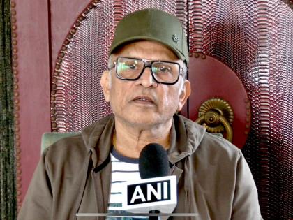 "Am indebted to him": Annu Kapoor pays tribute to Shyam Benegal | "Am indebted to him": Annu Kapoor pays tribute to Shyam Benegal "Am indebted to him": Annu Kapoor pays tribute to Shyam Benegal | "Am indebted to him": Annu Kapoor pays tribute to Shyam Benegal