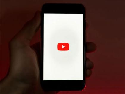 YouTube tests floating 'Play Something' button to randomly select videos | YouTube tests floating 'Play Something' button to randomly select videos YouTube tests floating 'Play Something' button to randomly select videos | YouTube tests floating 'Play Something' button to randomly select videos