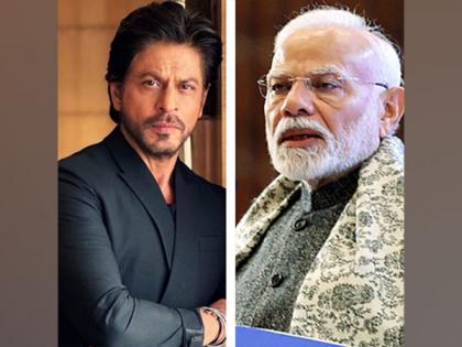 Shah Rukh Khan praises PM Modi's vision of WAVES Summit 2025 | Shah Rukh Khan praises PM Modi's vision of WAVES Summit 2025 Shah Rukh Khan praises PM Modi's vision of WAVES Summit 2025 | Shah Rukh Khan praises PM Modi's vision of WAVES Summit 2025