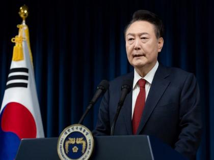 Anti-graft agency halts bid to detain impeached President Yoon Suk Yeol following standoff | Anti-graft agency halts bid to detain impeached President Yoon Suk Yeol following standoff Anti-graft agency halts bid to detain impeached President Yoon Suk Yeol following standoff | Anti-graft agency halts bid to detain impeached President Yoon Suk Yeol following standoff