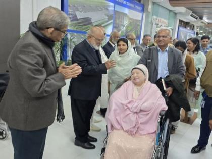 Khaleda Zia departs for London on special air ambulance for treatment | Khaleda Zia departs for London on special air ambulance for treatment Khaleda Zia departs for London on special air ambulance for treatment | Khaleda Zia departs for London on special air ambulance for treatment