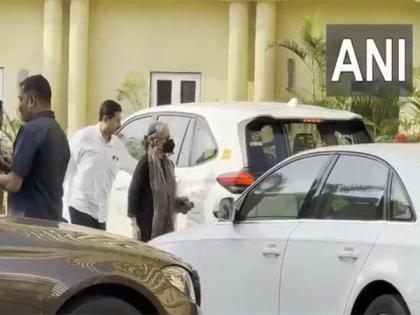 Sharmila Tagore arrives at Lilavati Hospital to check on Saif Ali Khan | Sharmila Tagore arrives at Lilavati Hospital to check on Saif Ali Khan Sharmila Tagore arrives at Lilavati Hospital to check on Saif Ali Khan | Sharmila Tagore arrives at Lilavati Hospital to check on Saif Ali Khan