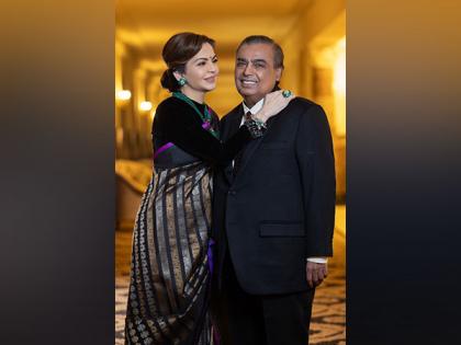 Nita, Mukesh Ambani pose for pictures at President-elect Trump's reception | Nita, Mukesh Ambani pose for pictures at President-elect Trump's reception Nita, Mukesh Ambani pose for pictures at President-elect Trump's reception | Nita, Mukesh Ambani pose for pictures at President-elect Trump's reception