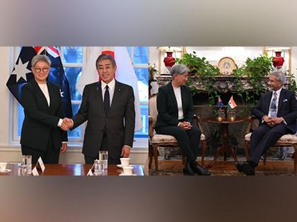 Australia's Foreign Minister in US to attend Trump's inauguration, meets counterparts from India, Japan | Australia's Foreign Minister in US to attend Trump's inauguration, meets counterparts from India, Japan Australia's Foreign Minister in US to attend Trump's inauguration, meets counterparts from India, Japan | Australia's Foreign Minister in US to attend Trump's inauguration, meets counterparts from India, Japan