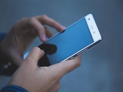 DeepSeek's open source large language model has greater potential for smartphones: Jefferies | DeepSeek's open source large language model has greater potential for smartphones: Jefferies