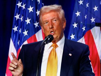 Trump imposes 25 per cent tariffs on imports from Canada and Mexico, 10 per cent on China | Trump imposes 25 per cent tariffs on imports from Canada and Mexico, 10 per cent on China Trump imposes 25 per cent tariffs on imports from Canada and Mexico, 10 per cent on China | Trump imposes 25 per cent tariffs on imports from Canada and Mexico, 10 per cent on China