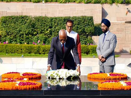 UNGA President Philemon Yang pays tribute to Mahatma Gandhi at Raj Ghat | UNGA President Philemon Yang pays tribute to Mahatma Gandhi at Raj Ghat UNGA President Philemon Yang pays tribute to Mahatma Gandhi at Raj Ghat | UNGA President Philemon Yang pays tribute to Mahatma Gandhi at Raj Ghat