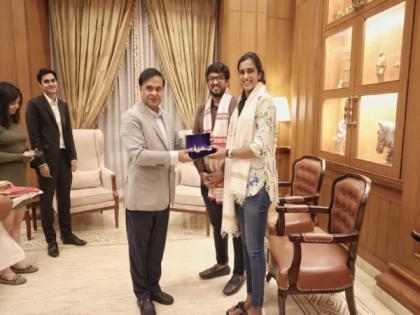 Assam CM meets shuttler PV Sindhu | Assam CM meets shuttler PV Sindhu Assam CM meets shuttler PV Sindhu | Assam CM meets shuttler PV Sindhu