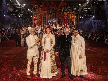 Blenders Pride Fashion Tour Gurugram brings the Greatest Celebration of Fashion Icon Rohit Bal | Blenders Pride Fashion Tour Gurugram brings the Greatest Celebration of Fashion Icon Rohit Bal Blenders Pride Fashion Tour Gurugram brings the Greatest Celebration of Fashion Icon Rohit Bal | Blenders Pride Fashion Tour Gurugram brings the Greatest Celebration of Fashion Icon Rohit Bal