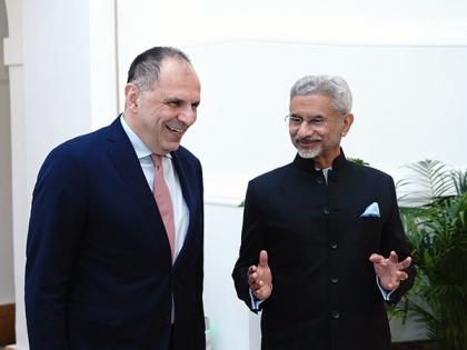 Greek FM reviews bilateral ties with EAM Jaishankar during India visit; discuss IMEC Corridor: MEA | Greek FM reviews bilateral ties with EAM Jaishankar during India visit; discuss IMEC Corridor: MEA