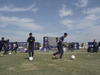 Gujarat Titans bring Season Two of 'Junior Titans' to Palanpur; gets enthusiastic response from children | Gujarat Titans bring Season Two of 'Junior Titans' to Palanpur; gets enthusiastic response from children
