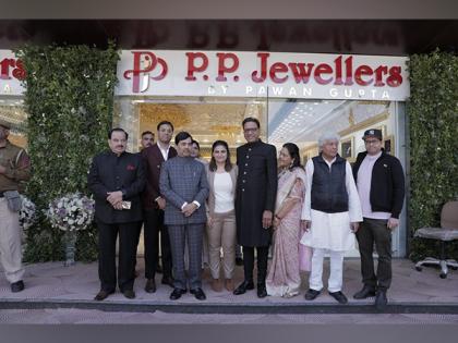 "P.P. Jewellers by Pawan Gupta is a Symbol of Tradition & Craftsmanship" - Syed Shahnawaz Hussain at Gurugram Showroom Launch | "P.P. Jewellers by Pawan Gupta is a Symbol of Tradition & Craftsmanship" - Syed Shahnawaz Hussain at Gurugram Showroom Launch "P.P. Jewellers by Pawan Gupta is a Symbol of Tradition & Craftsmanship" - Syed Shahnawaz Hussain at Gurugram Showroom Launch | "P.P. Jewellers by Pawan Gupta is a Symbol of Tradition & Craftsmanship" - Syed Shahnawaz Hussain at Gurugram Showroom Launch