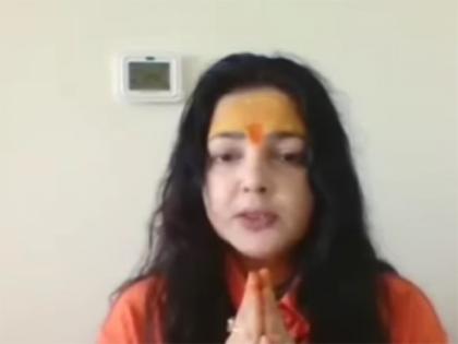 "Main iss post se istifa de rahi hoon": Mamta Kulkarni resigns from the post of Mahamandaleshwar | "Main iss post se istifa de rahi hoon": Mamta Kulkarni resigns from the post of Mahamandaleshwar "Main iss post se istifa de rahi hoon": Mamta Kulkarni resigns from the post of Mahamandaleshwar | "Main iss post se istifa de rahi hoon": Mamta Kulkarni resigns from the post of Mahamandaleshwar