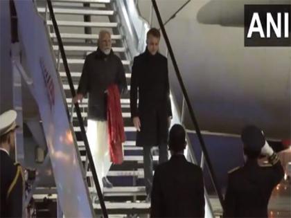PM Modi and French President Emmanuel Macron arrive in Marseille | PM Modi and French President Emmanuel Macron arrive in Marseille PM Modi and French President Emmanuel Macron arrive in Marseille | PM Modi and French President Emmanuel Macron arrive in Marseille