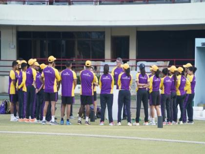 Bowlers hold the aces as UP Warriorz kickstart WPL season 3 against Gujarat Giants | Bowlers hold the aces as UP Warriorz kickstart WPL season 3 against Gujarat Giants